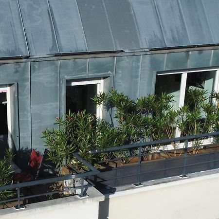 Studio Avec Terrasse Proche Des Transports. Issy-les-Moulineaux Exterior photo