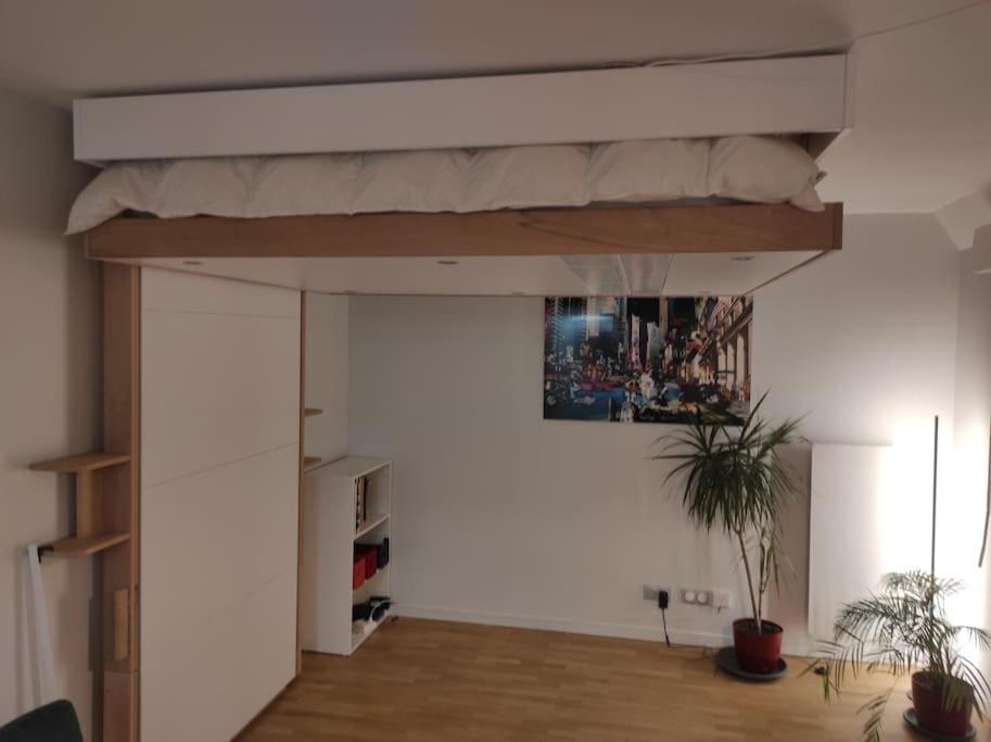 Studio Avec Terrasse Proche Des Transports. Issy-les-Moulineaux Exterior photo