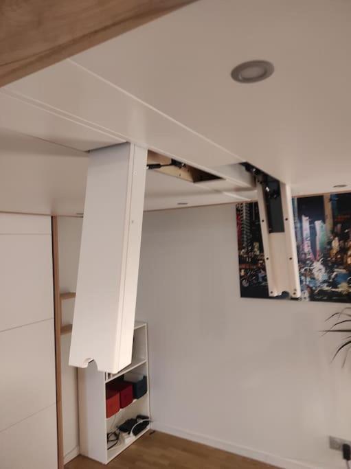 Studio Avec Terrasse Proche Des Transports. Issy-les-Moulineaux Exterior photo